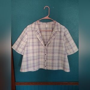 BP. Plaid Short-Sleeve Preppy Button Front Crop Top in Purple and Pink